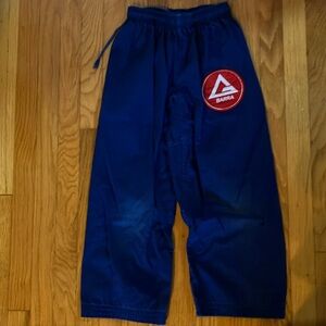 Gracie Barra Jiu Jitsu size 5
